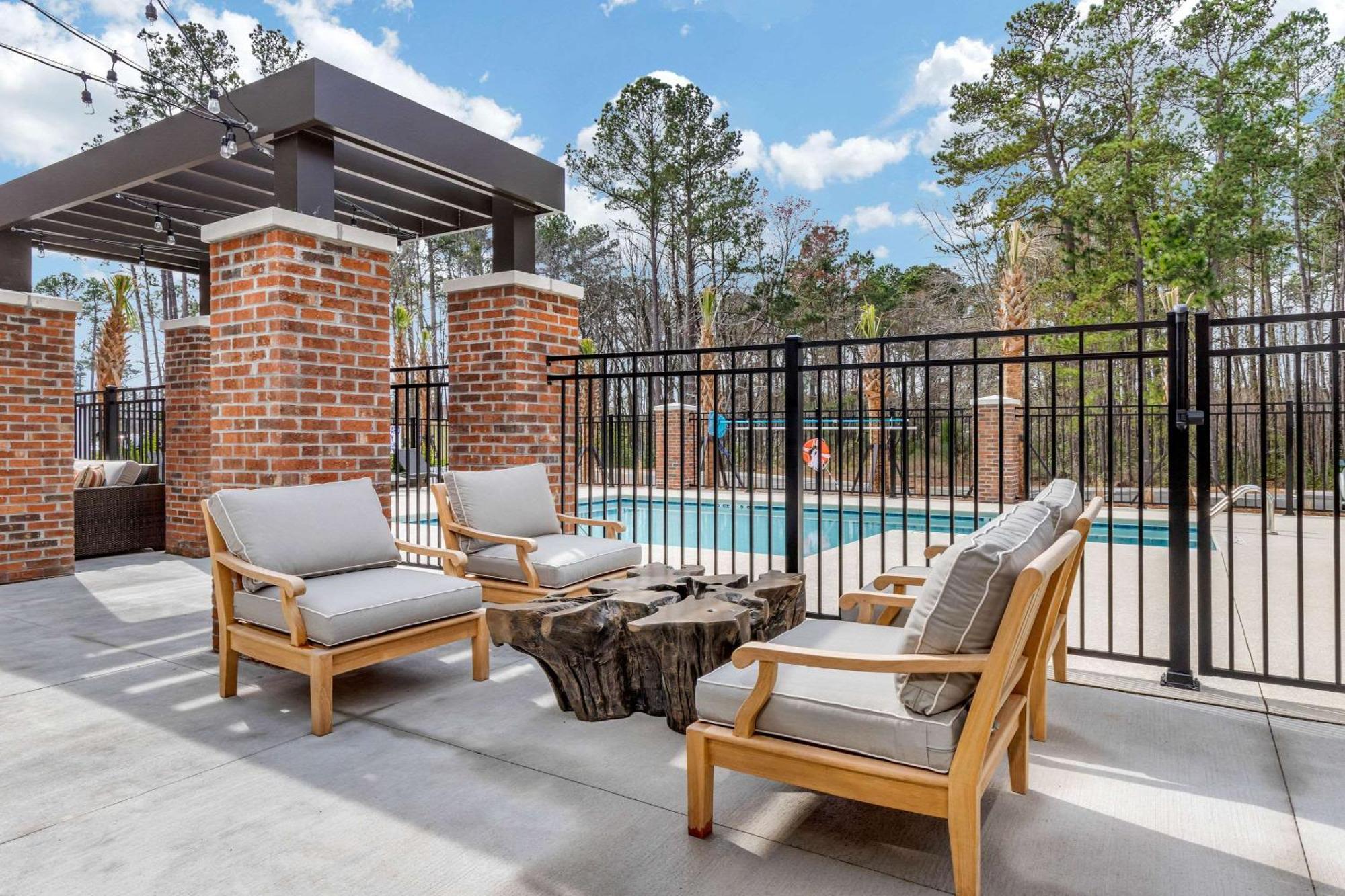 Cambria Hotel Summerville - Charleston Exterior photo